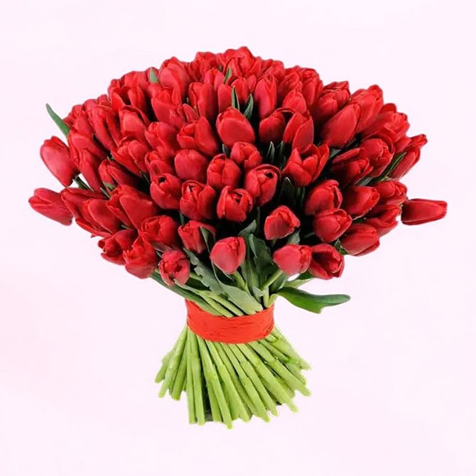 Love-101-Red-Tulips-Bouquet